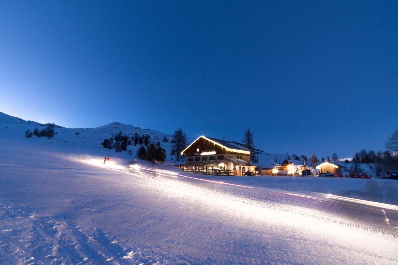 Hotel Le Chal'Heureux Vars  Esterno foto